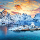 Puzzle - Castorland - Wschód słońca na Sakrisøy, Lofoty, Norwegia