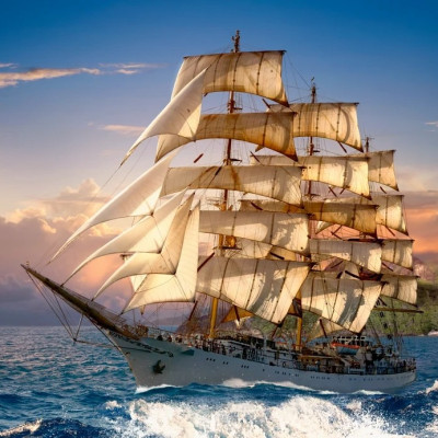 Żeglowanie o zachodzie słońca