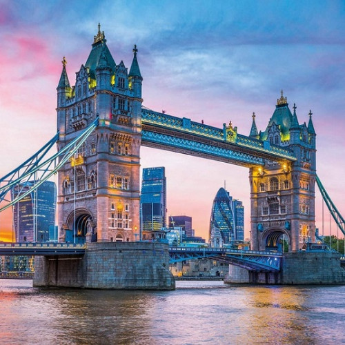 Tower Bridge o zachodzie słońca